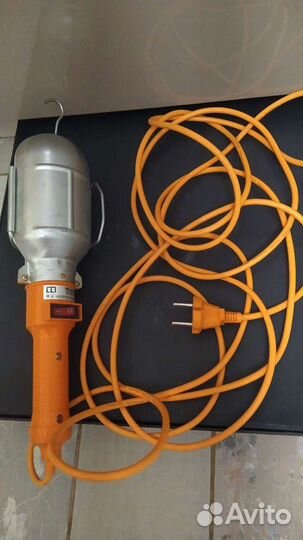 Переносная лампа