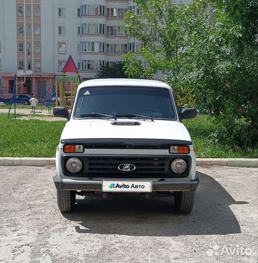 LADA 4x4 (Нива) 1.7 МТ, 2016, 82 000 км