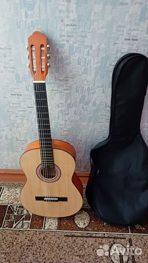 Классическая гитара бу