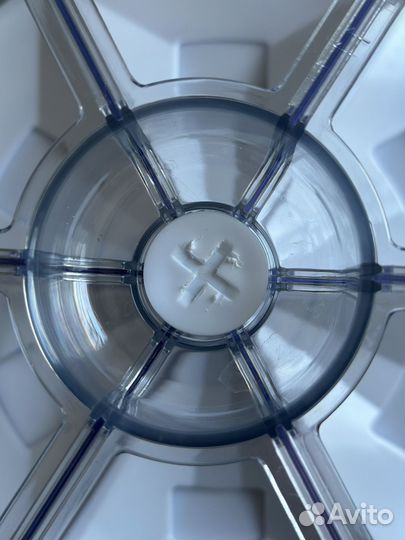 Контейнер для сыпучих продуктов