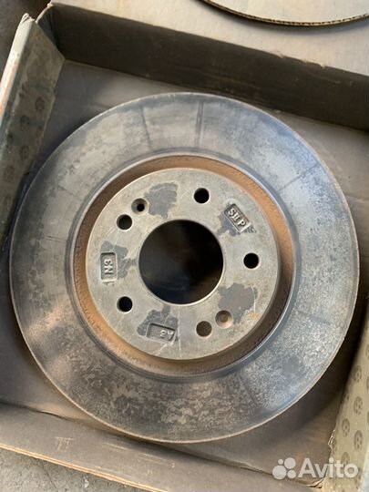 Передние тормозные диски от киа к5 б/у