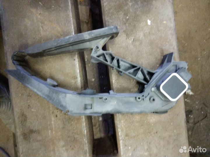 Педаль газа mercedes w220