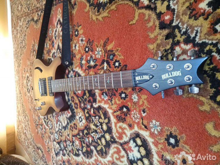 Электро гитара