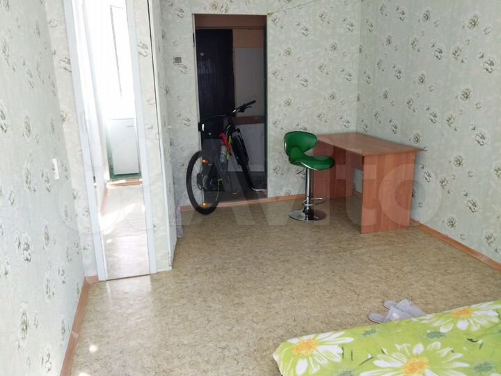 Комната 15 м² в 1-к., 4/5 эт.