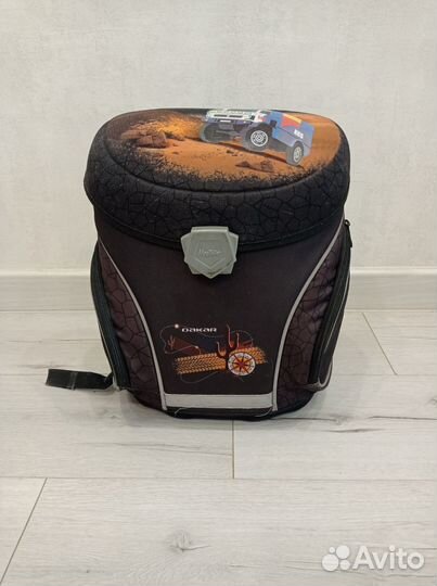 Школьный рюкзак