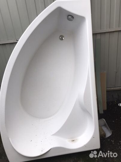 Ванна акриловая 170х100 глубина 50 см