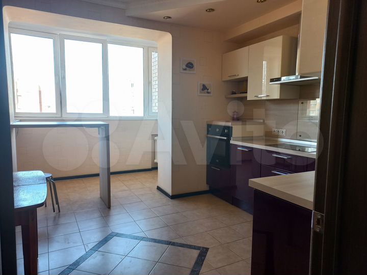 3-к. квартира, 82 м², 12/13 эт.