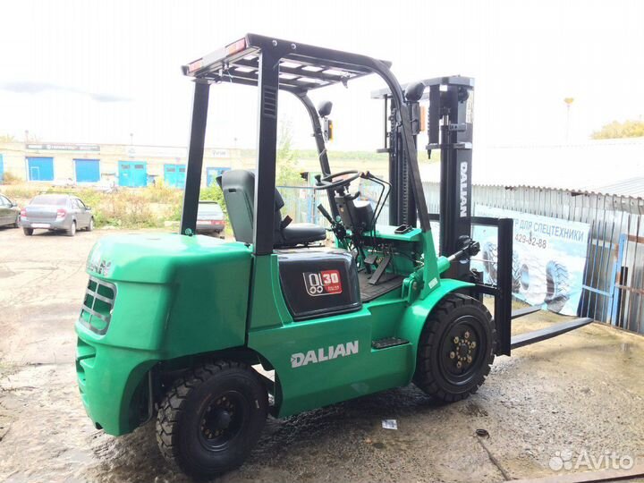 Вилочный погрузчик Dalian CPQD30FB, 2023