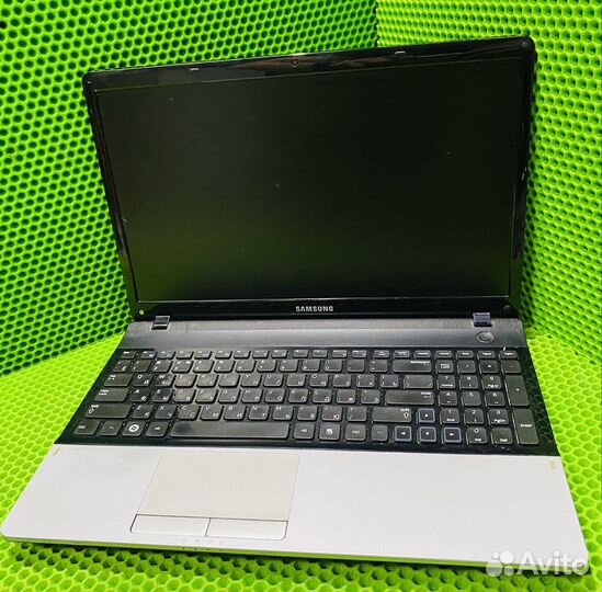 Ноутбук Samsung