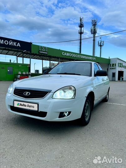 LADA Priora 1.6 МТ, 2013, 200 000 км