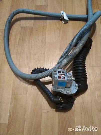 Запчасти от стиральной машинки indesit