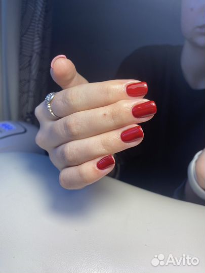 Модель на маникюр