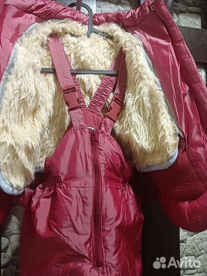 Зимний комбинезон для девочки