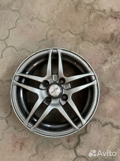 Комплект литых дисков Xtrike X-102 R13 4x98/5,5j