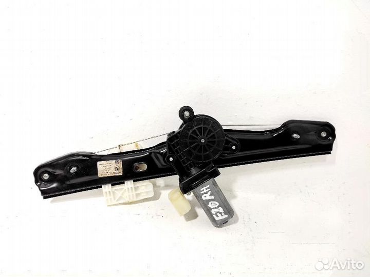 Стеклоподъемник задний правый BMW F20