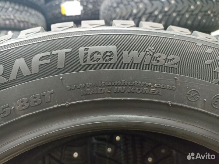 Kumho WinterCraft Ice Wi32 185/60 R15 88T