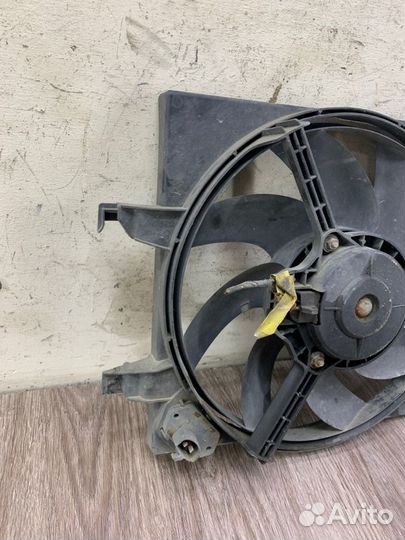 Вентилятор радиатора Ford Fiesta 2005