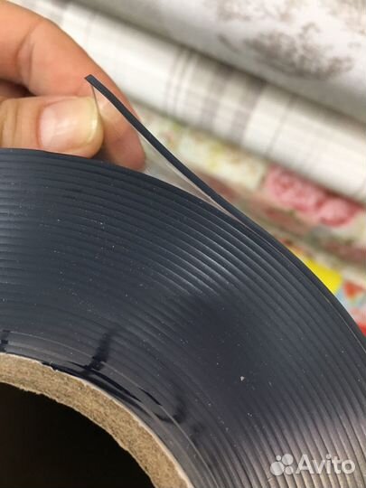 Мягкое/ гибкое стекло