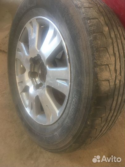 Kumho Road Venture ST KL11 235/65 R17