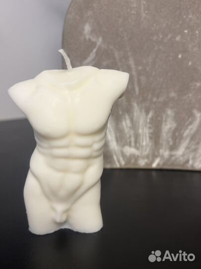 Свеча торс мужчины