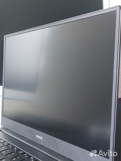 Honor magicbook 14 ryzen 5 5500U