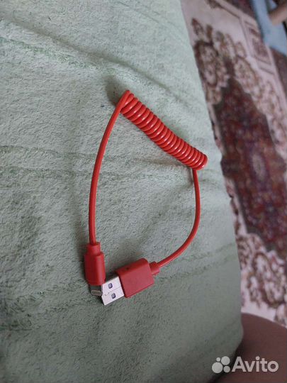 Дата кабель пружинный для ios