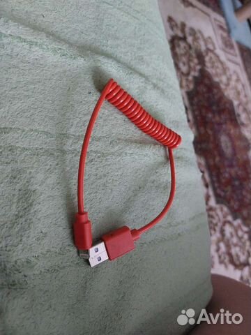 Дата кабель пружинный для ios