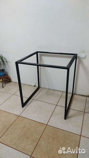 Подстолье, стеллажи лофт