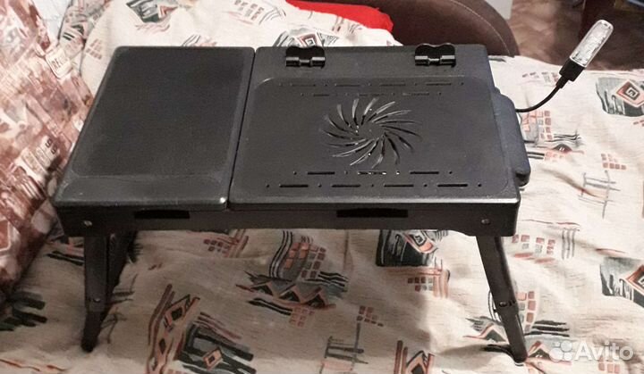 Столик для ноутбука в кровать