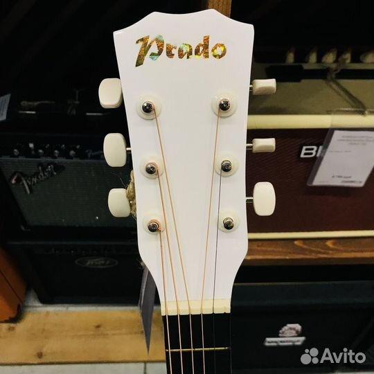 Акустическая гитара Prado + Аксессуар