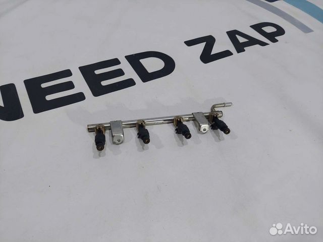 Топливная рампа с форсунками Лифан X60 X 60 1.8л