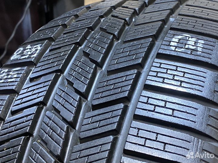 Pirelli Winter 240 Snowsport 235/35 R19