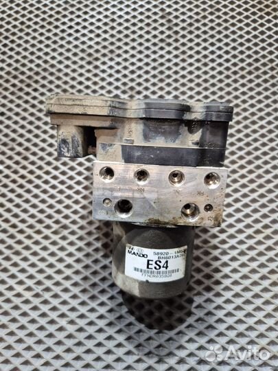 Блок ABS Kia Cerato 2 TD