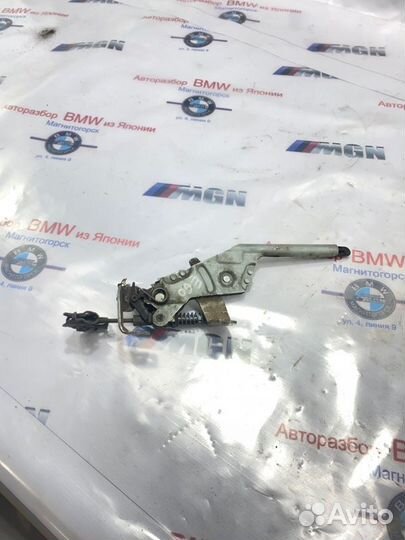 Ручник Bmw 5 E60 M54B30 2004