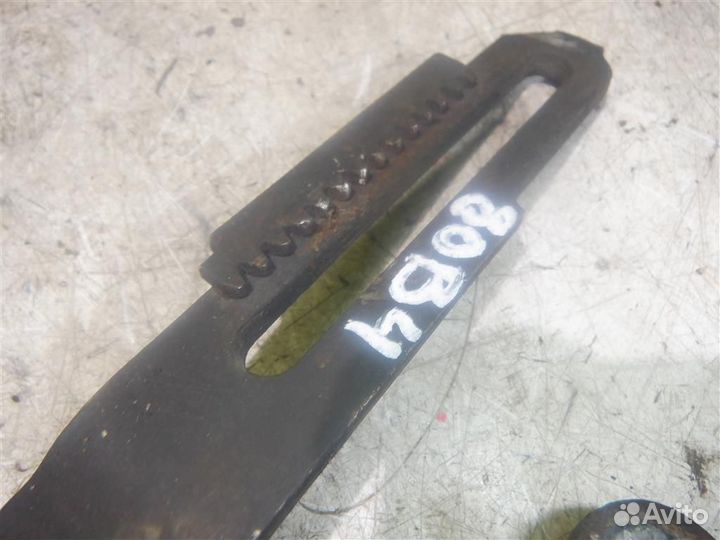 Планка натяжения ремня генератора Ауди 80 90 Б4