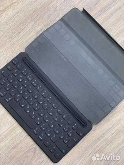 Клавиатура iPad pro 10.5 оригинал
