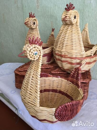 Сухарницы плетеные