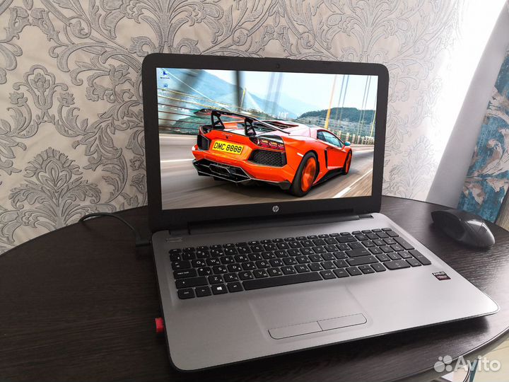 4ядра 8гб SSD две видеокарты ноутбук HP