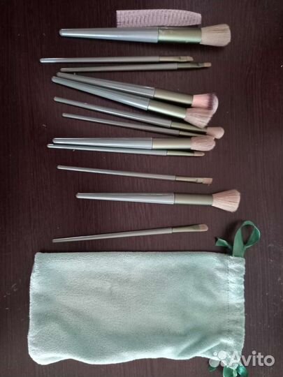 Набор кистей для макияжа