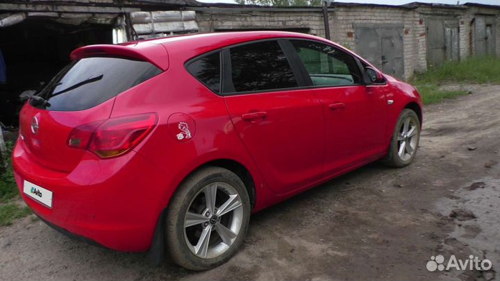 Opel Astra 1.6 AT, 2010, 141 676 км