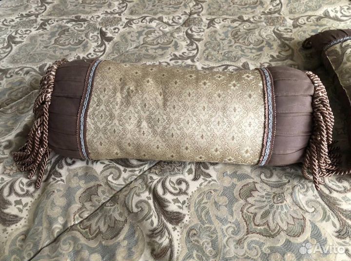 Покрывало с подушками комплект