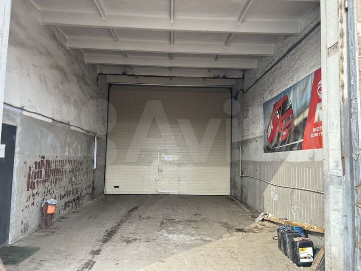 Склад, 1300 м²