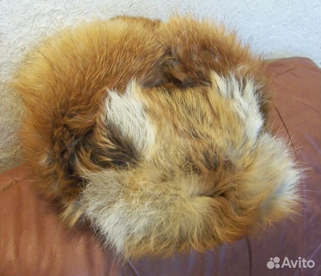 Классическая шапка-ушанка изготовлена из лисы. Р58