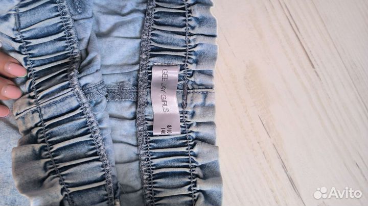 Джинсовые шорты для девочки