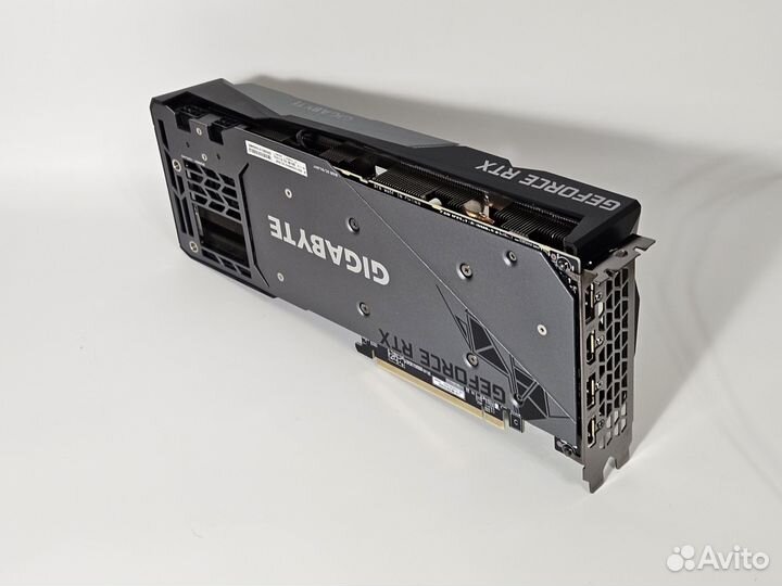 Видеокарта Gigabyte GeForce RTX 3070 Gaming идеал