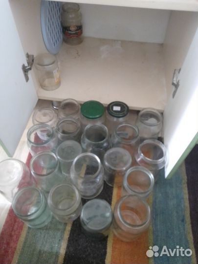 Банка стеклянная3,1,0.7,0.5л-10р