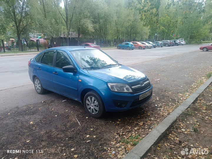 LADA Granta 1.6 МТ, 2016, битый, 108 000 км