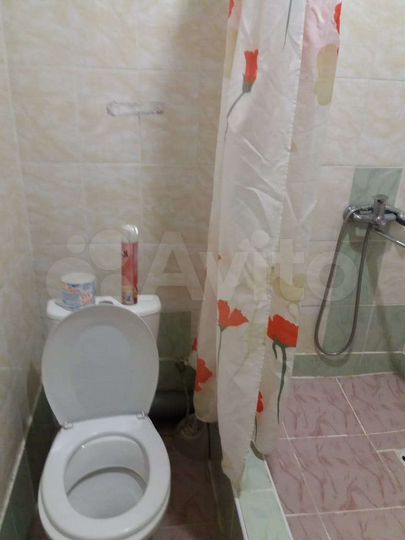 Комната 20 м² в 1-к., 1/2 эт.