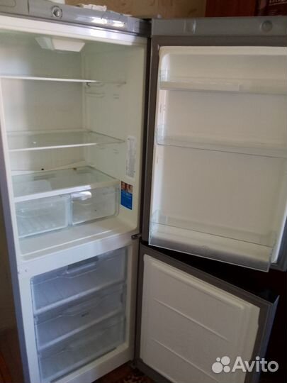 Холодильник бу indesit