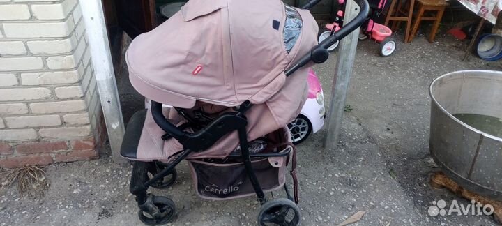 Прогулочная коляска